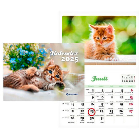 Kiisukalender, avatuna 240 x 330mm, klamberköide